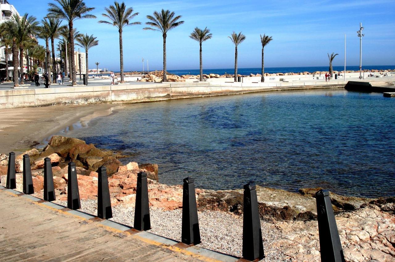 Homely Apartments Casa Torres Torrevieja Buitenkant foto